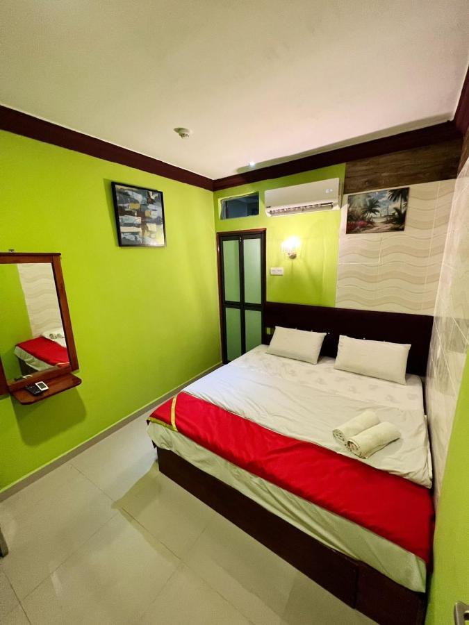Saujana City Hotel Bandar Saujana Putra Esterno foto