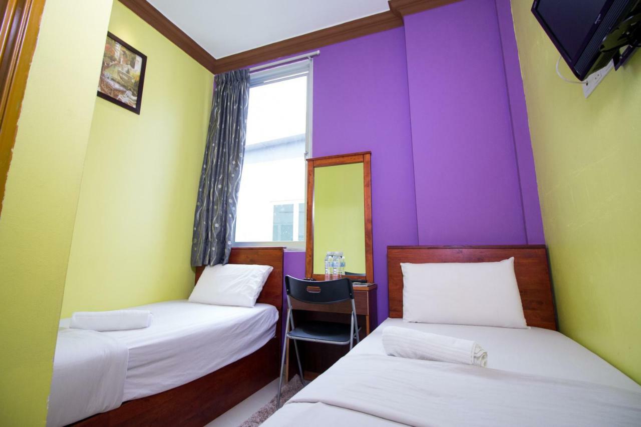 Saujana City Hotel Bandar Saujana Putra Esterno foto
